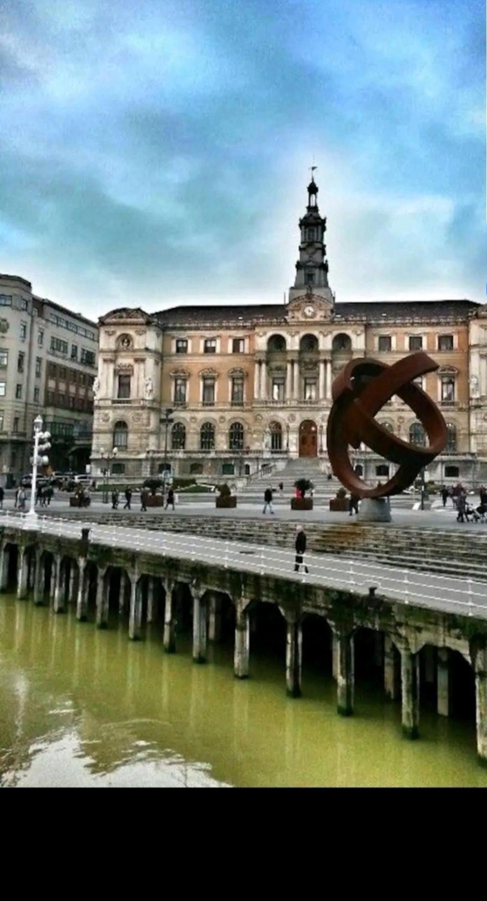 B.E.C Apto Bilbao Barakaldo Exteriér fotografie